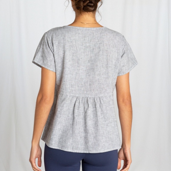 Cut Loose Patch Top Linen - Picture 8 of 9
